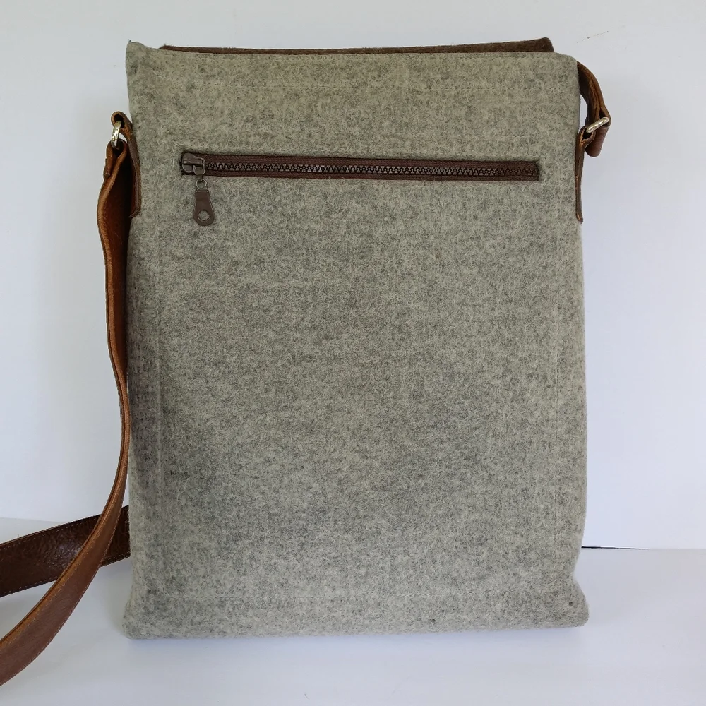 Graf Lantz Merino Wool Felt Messenger Bag - Grey & Brown